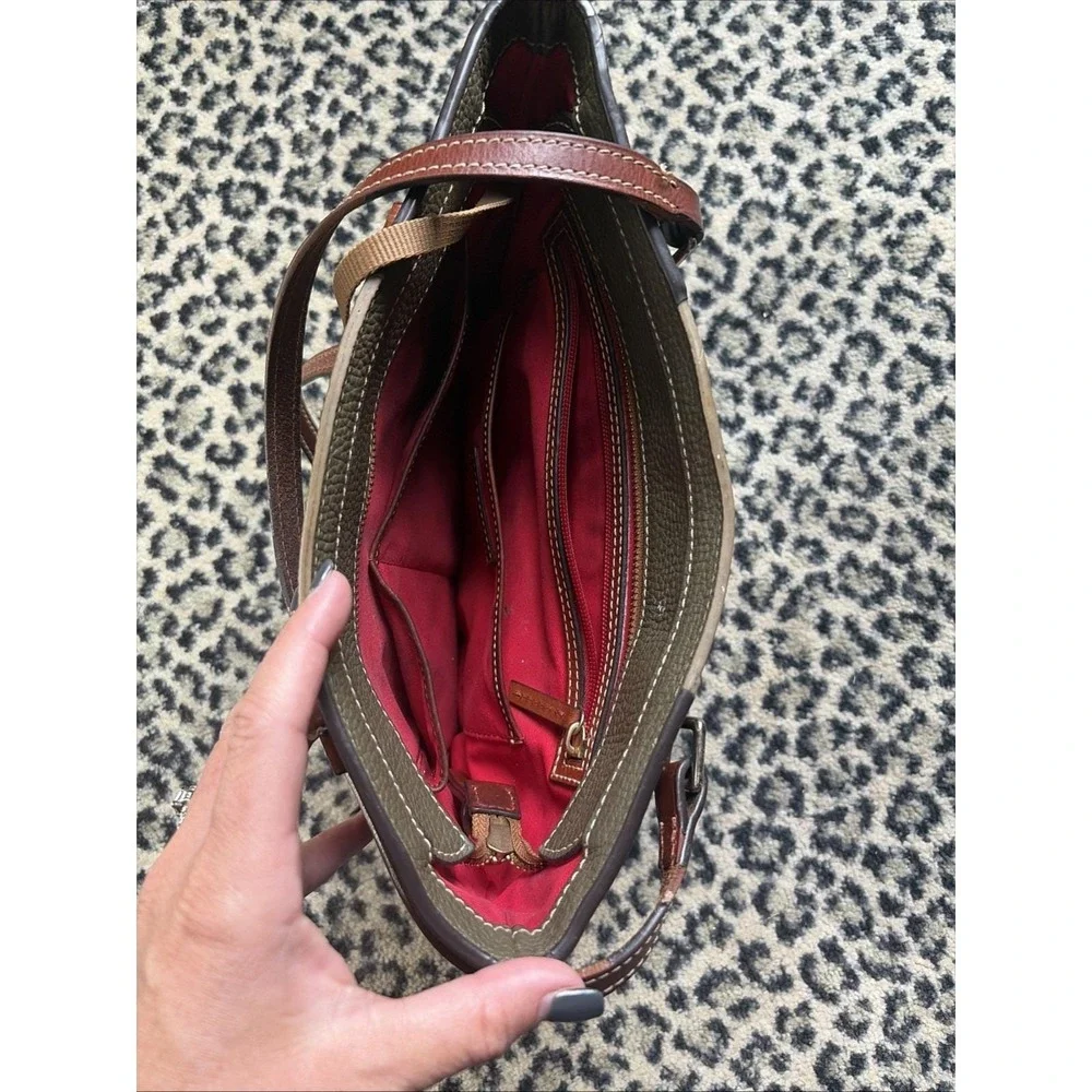 Dooney & Bourke 👜 dooney